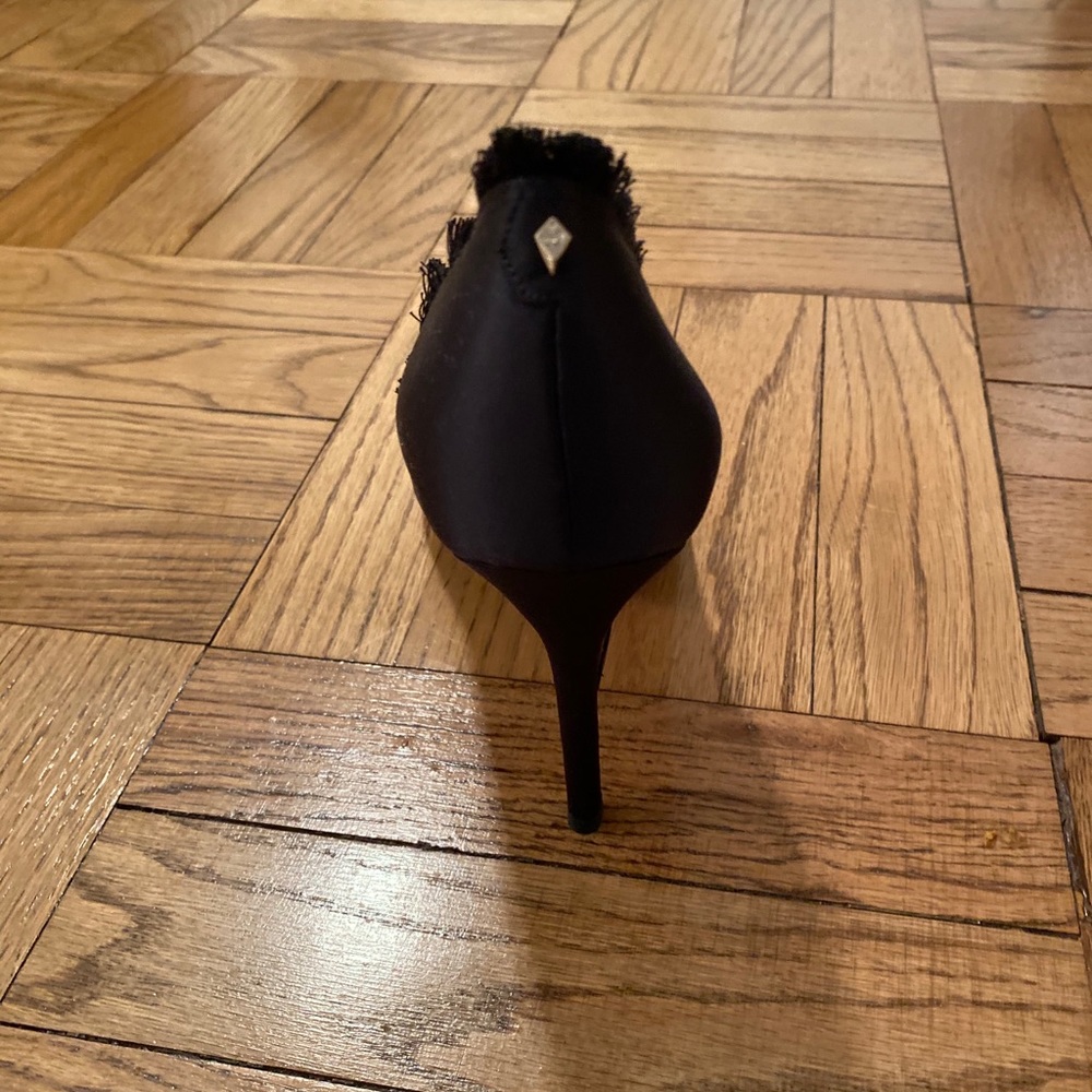 Never Worn Sam Edelman Halan Satin Pumps - Picture 4 of 6